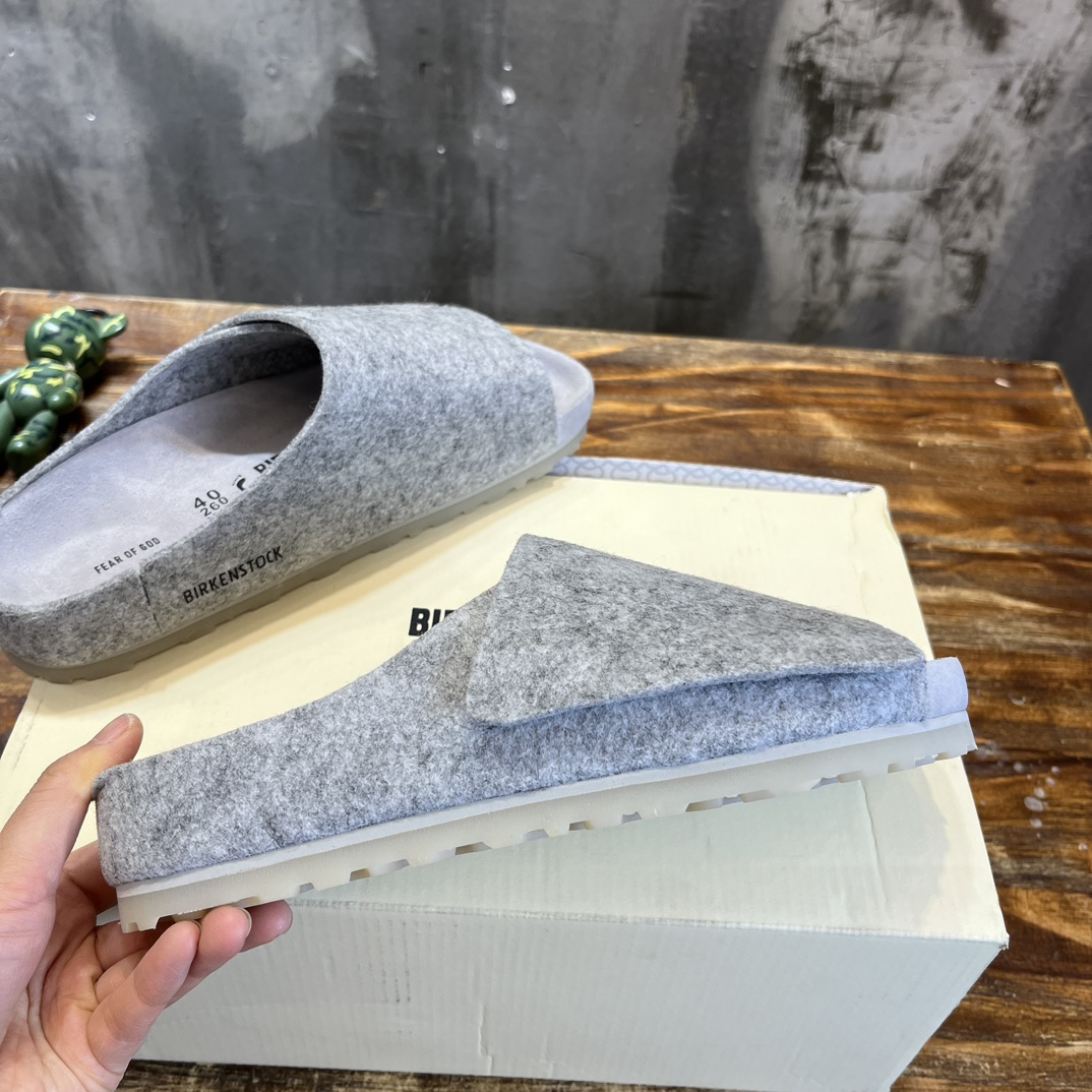 Fear of God of God BIRKENSTOCK联名勃肯系列拖鞋