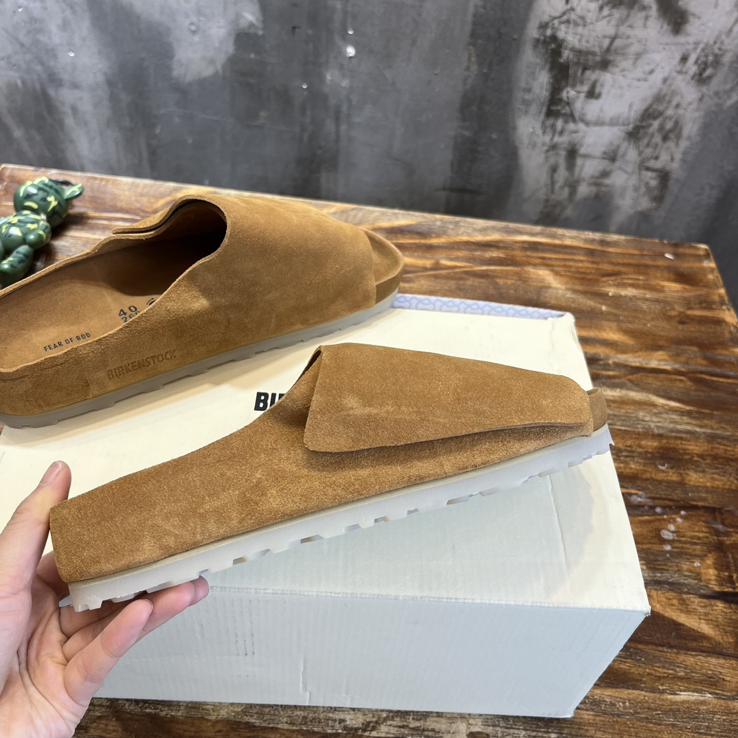 Fear of God of God BIRKENSTOCK联名勃肯系列拖鞋