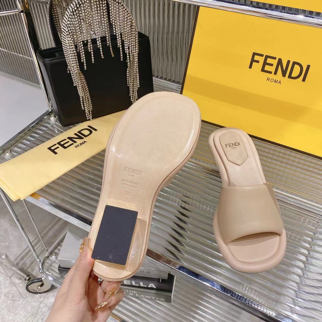 Fendi Water Platform Sandals - Stylish and Comfortable Designer Slides 10 i1680013952 170 8