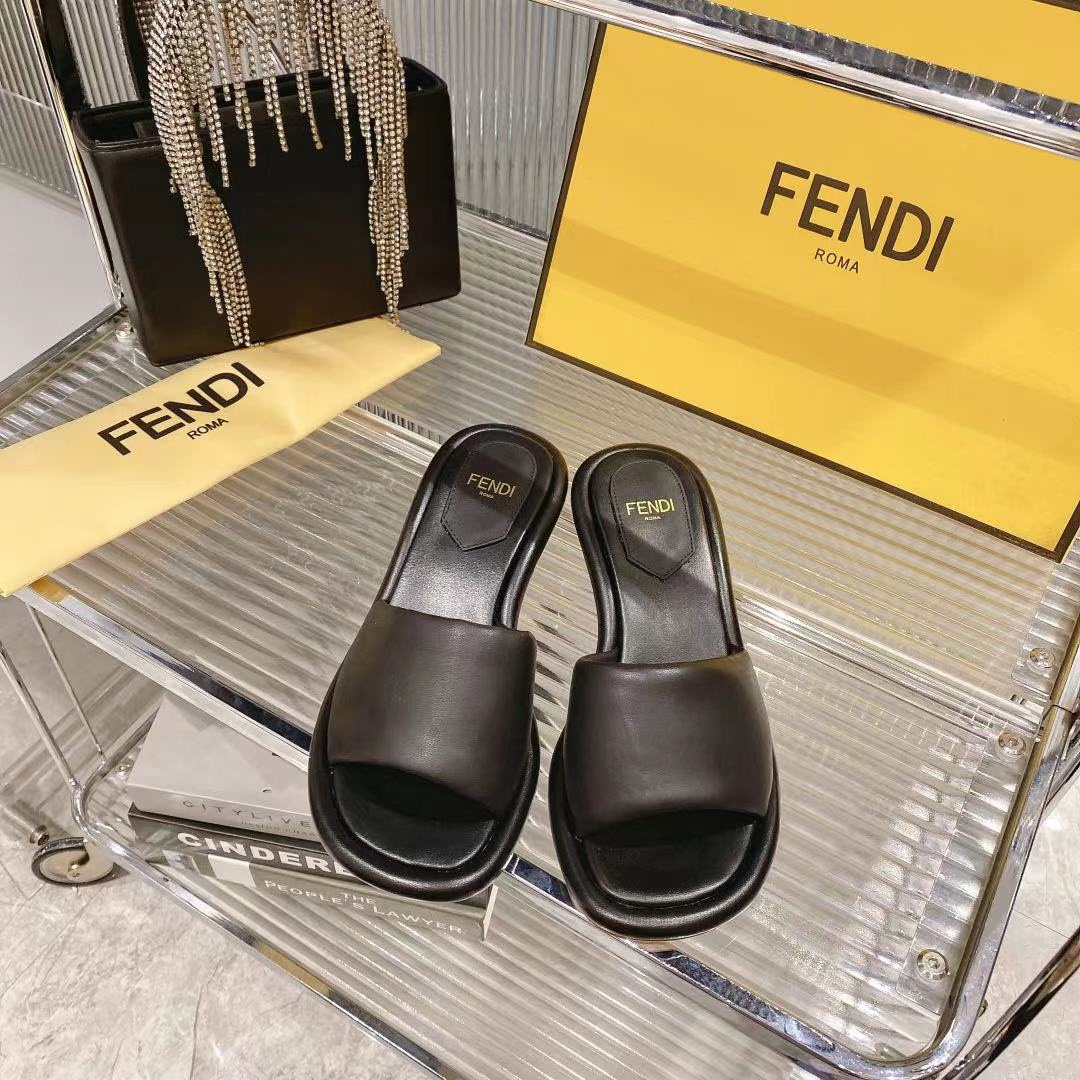 Fendi Women's Black Leather Block Heel Sandals Slides, Comfortable and Stylish 3 i1680014607 6720 0