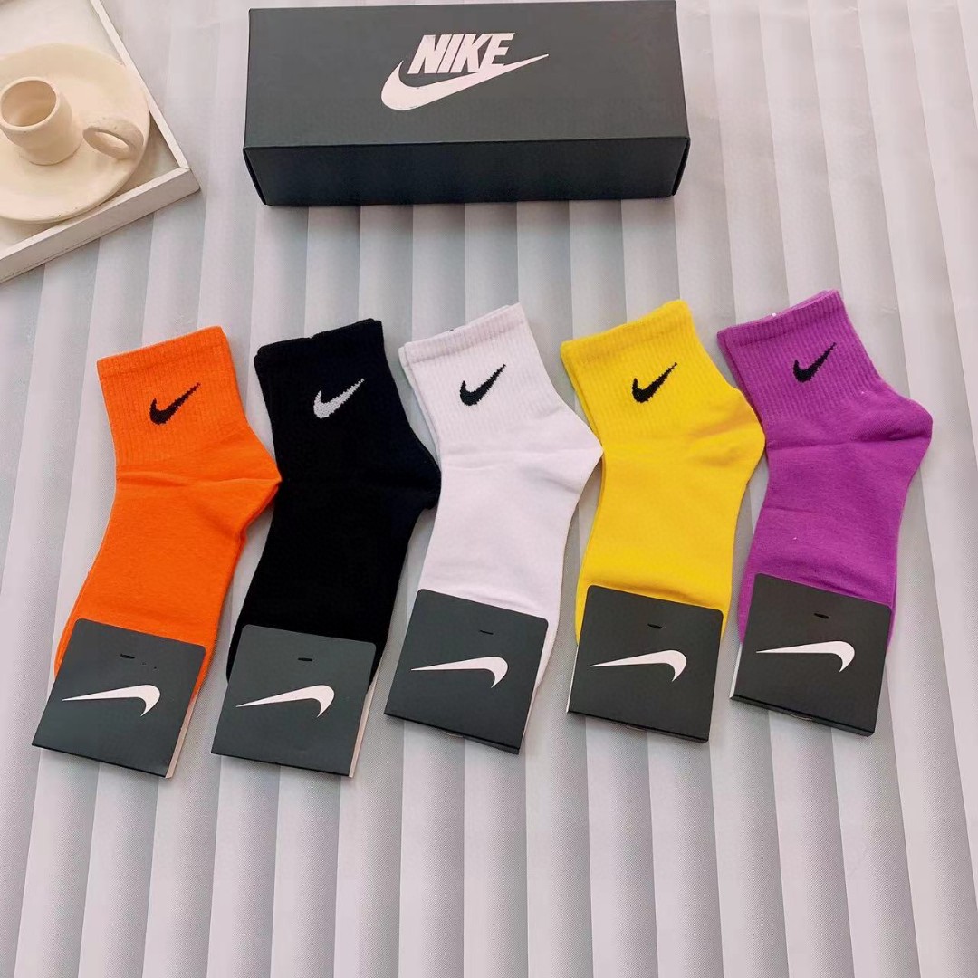 配包装一盒5双新款Nike/耐克短袜