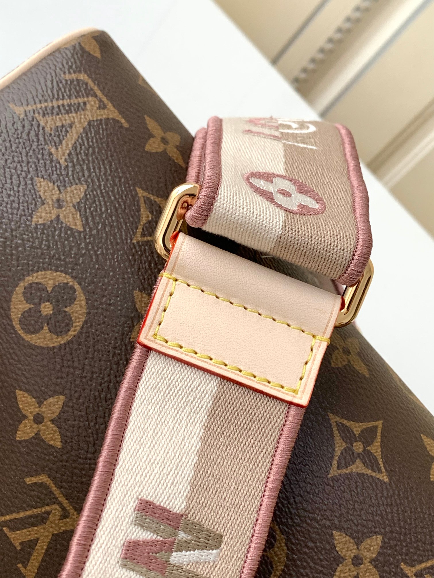 【海原外单 独实家拍】【 M46222老花】本款 Speedy Bandoulière 20 手袋采选 