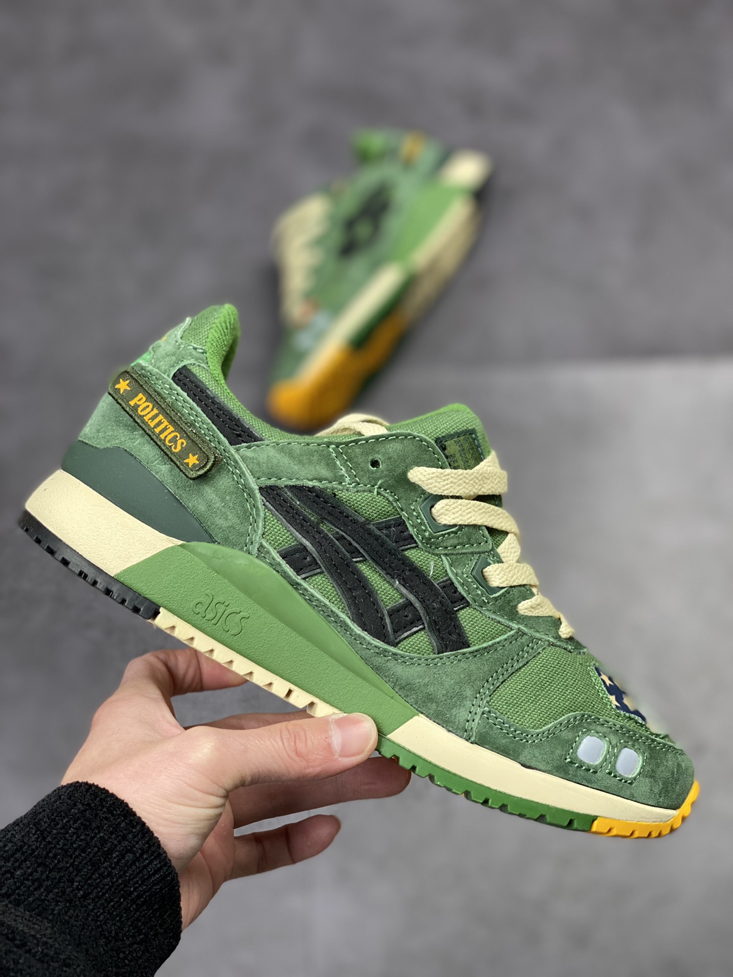 Sneaker Politics x Asics Gel-Lyte III OG 3rd generation series low top 1201A516-300