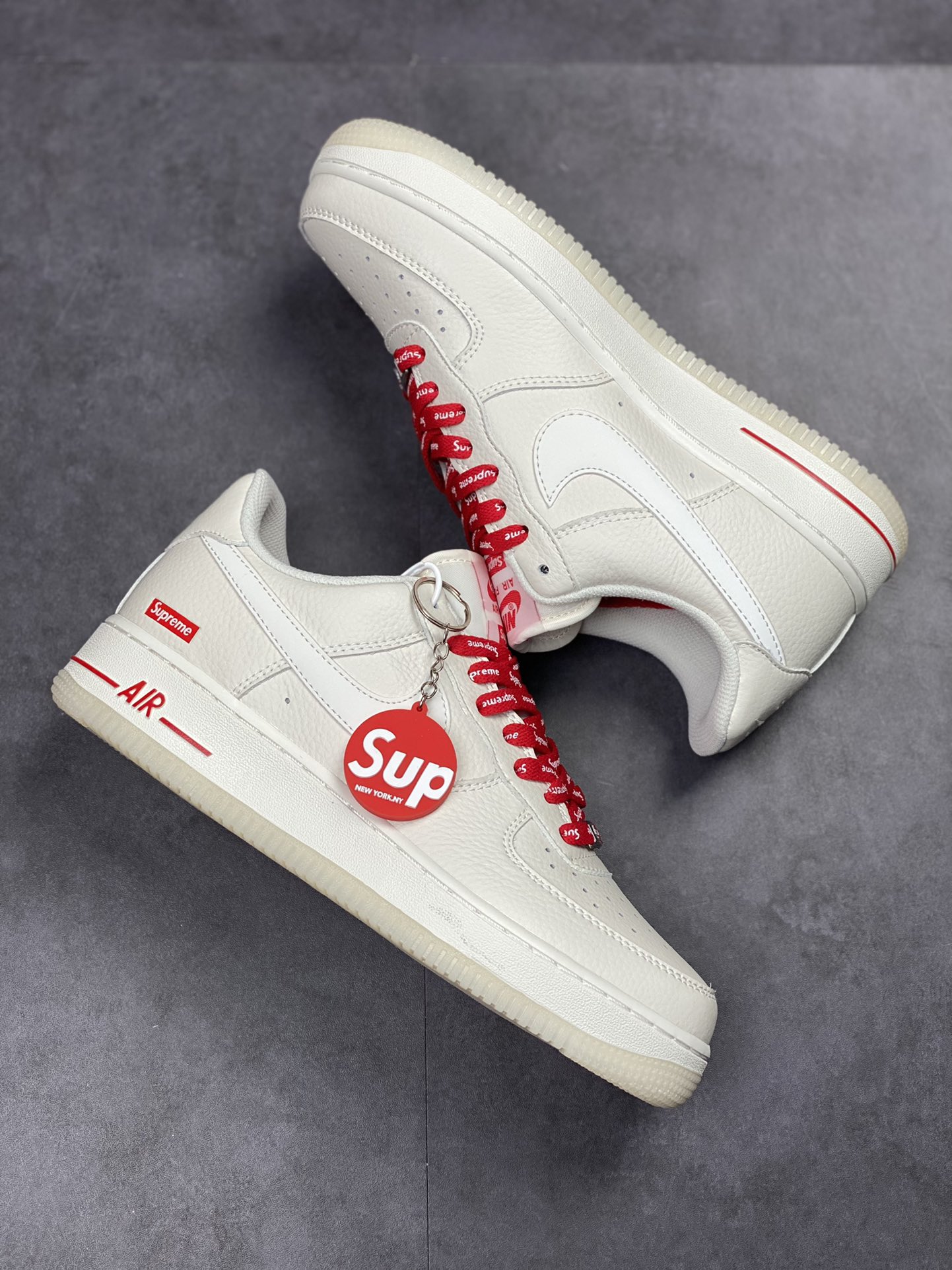 230 Supreme Nike Air Force 1 Low 07 联名白红SU0220-001