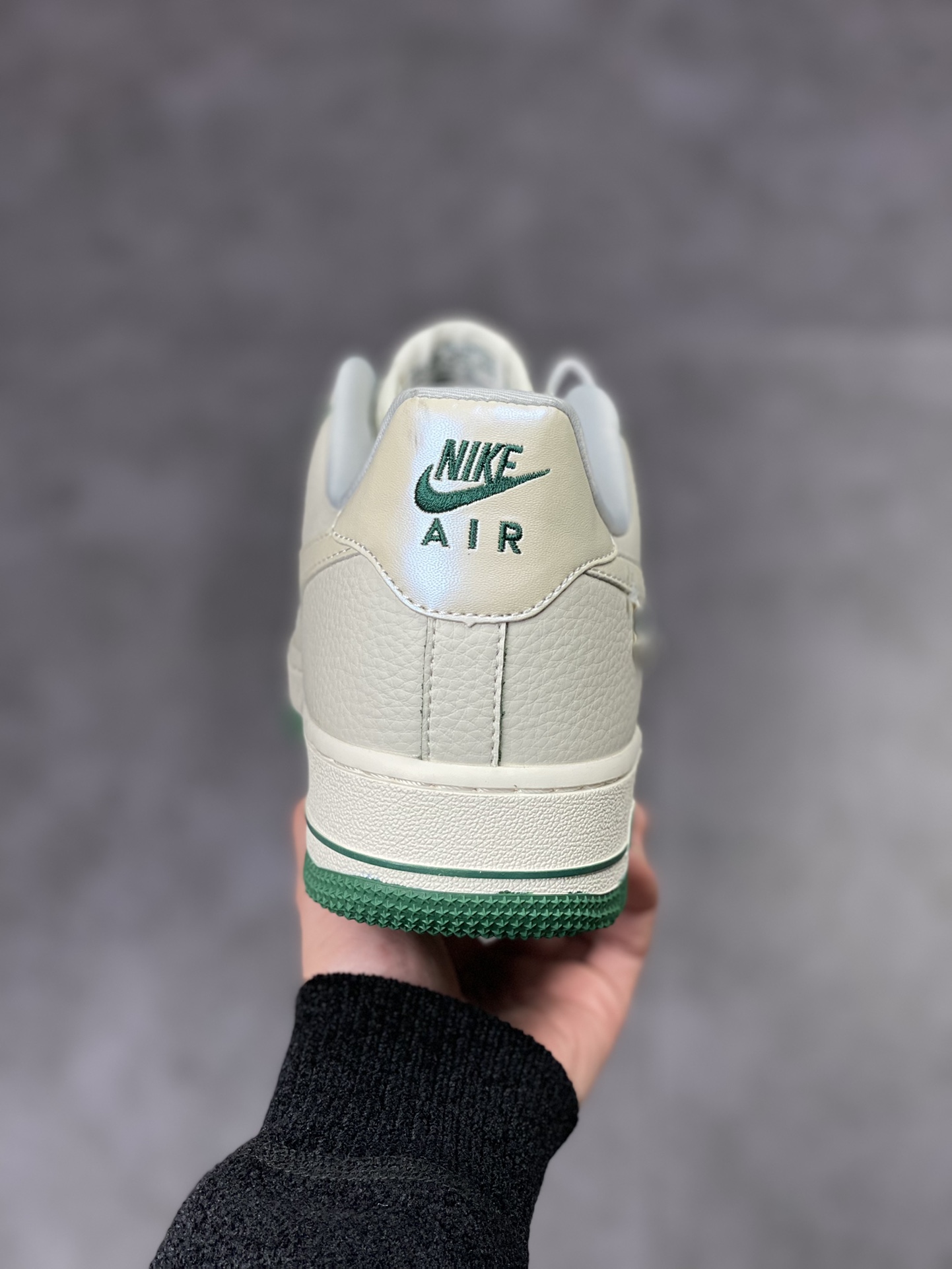 250 Nike Air Force 1 Low 07 米绿珠光 DD9915-600