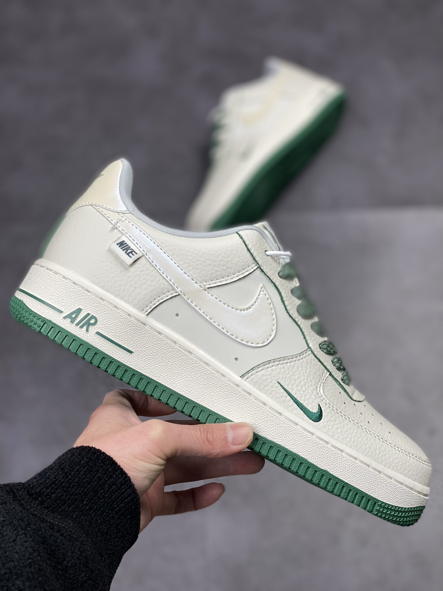 250 Nike Air Force 1 Low 07 米绿珠光 DD9915-600
