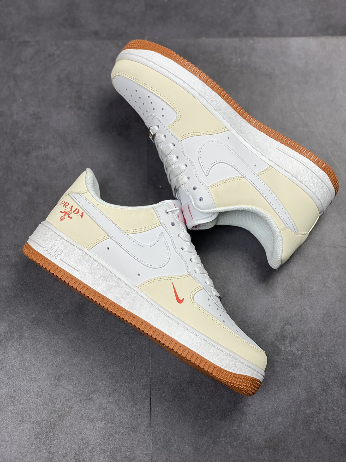 210 Nike Air Force 1 Low 07 普拉达联名米白 315122-004