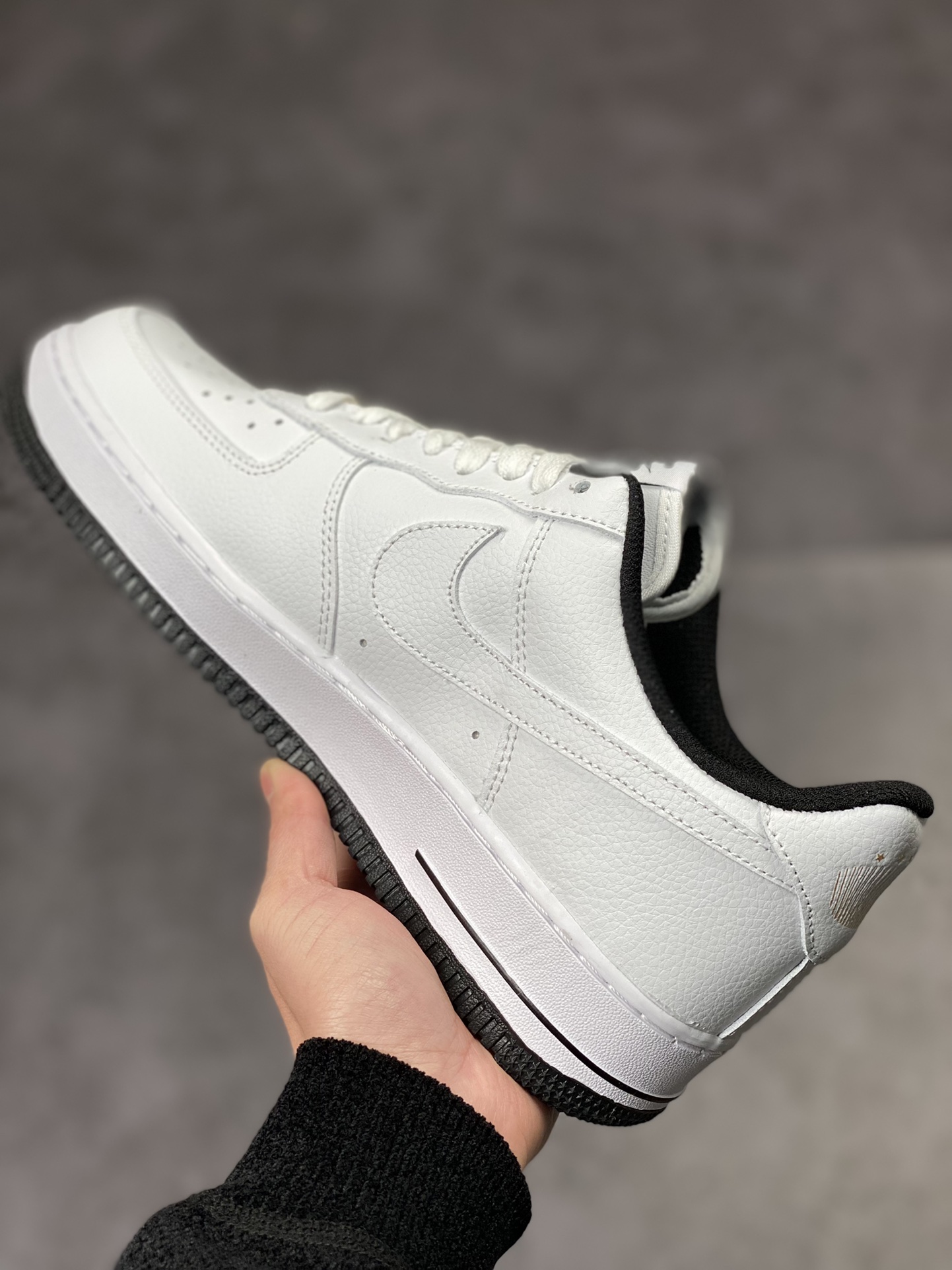 210 Nike Air Force 1 Low 07 周年白黑金小钩 DD1225-001