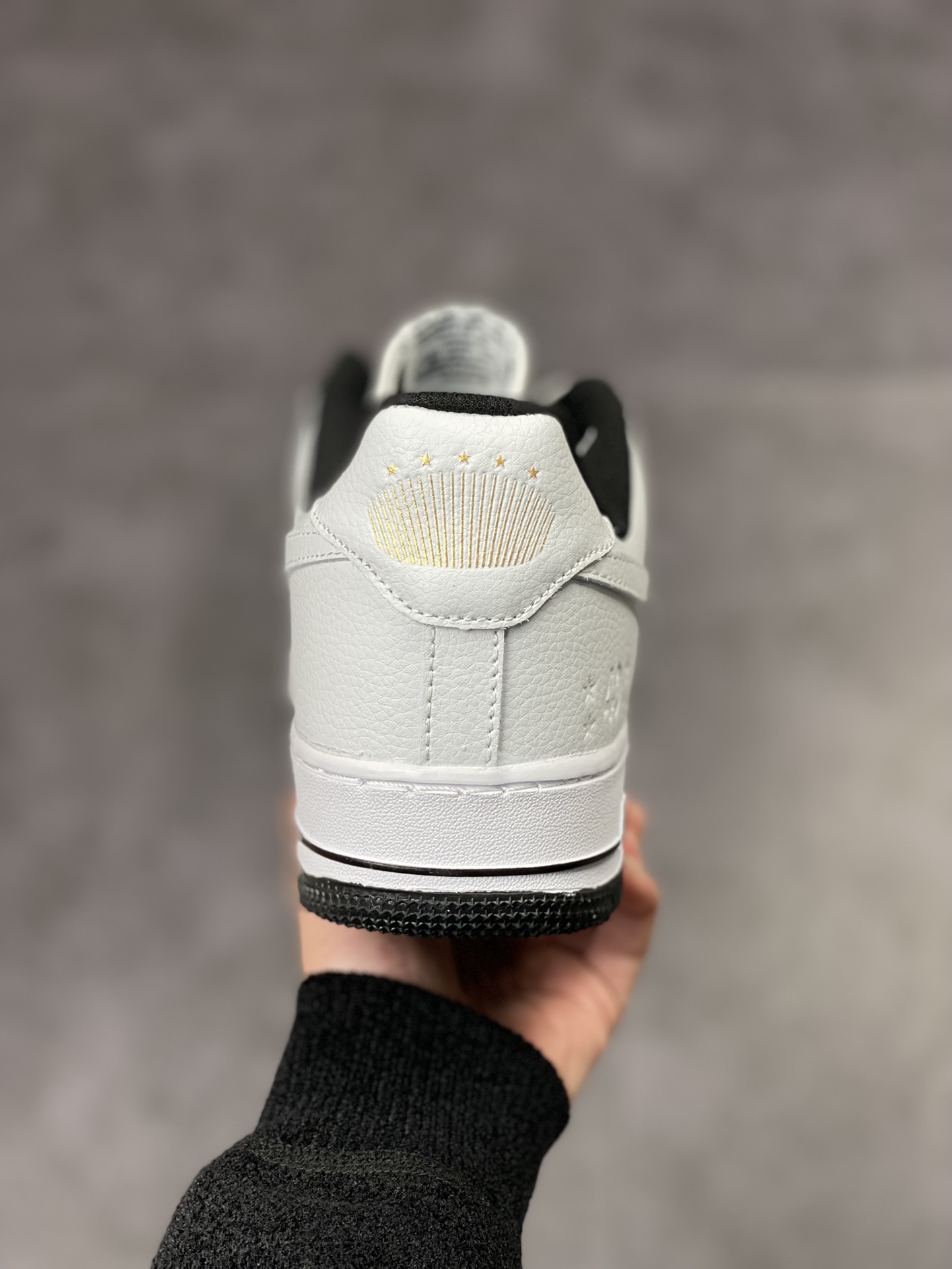210 Nike Air Force 1 Low 07 周年白黑金小钩 DD1225-001