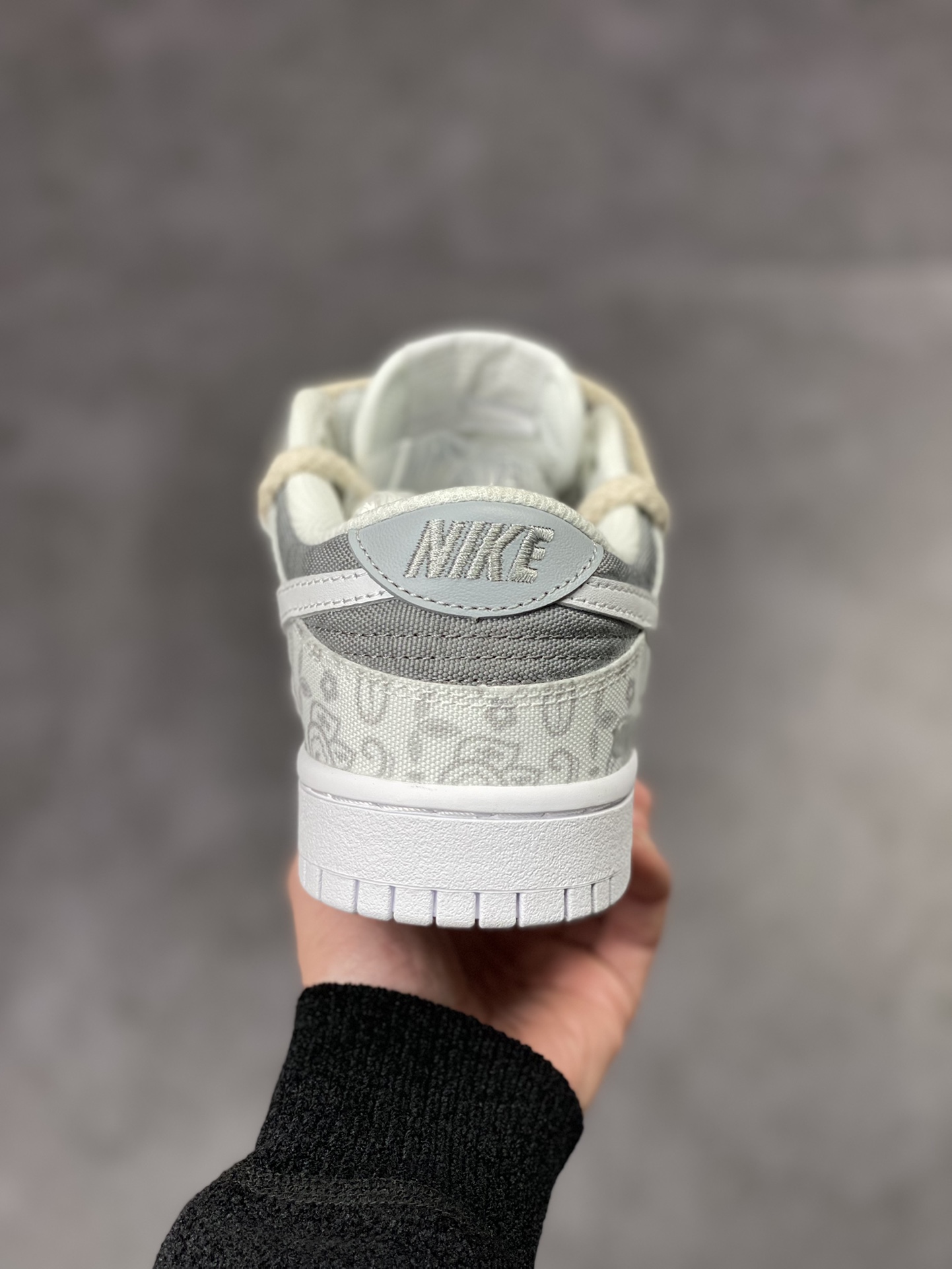 280 Nike SB Dunk Low 雾霾灰腰果花 牛仔帆布 DJ9955-100
