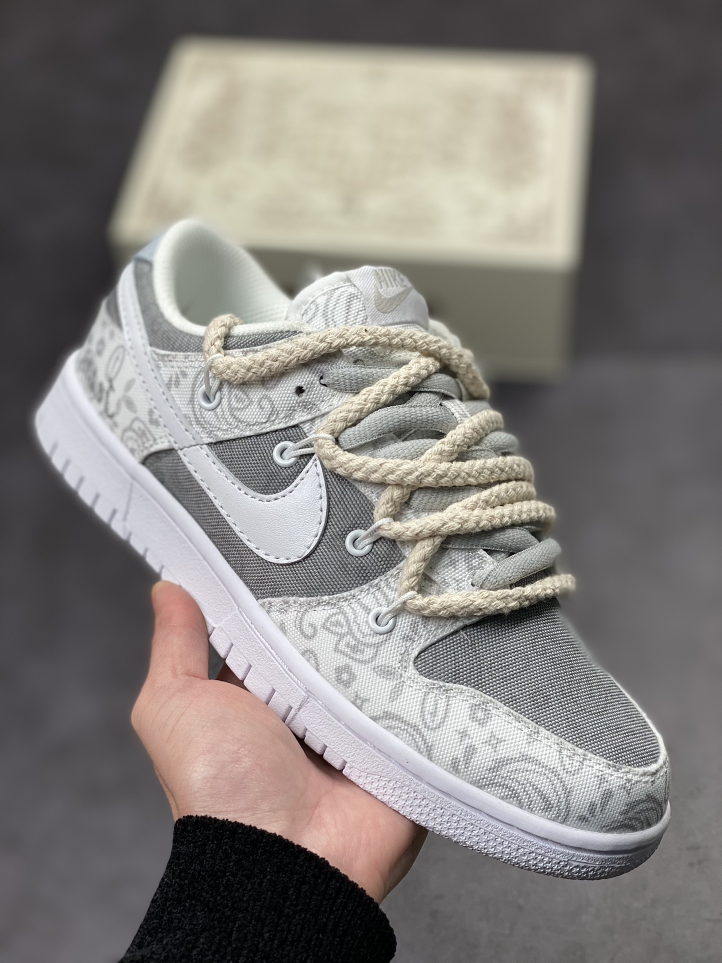 280 Nike SB Dunk Low 雾霾灰腰果花 牛仔帆布 DJ9955-100