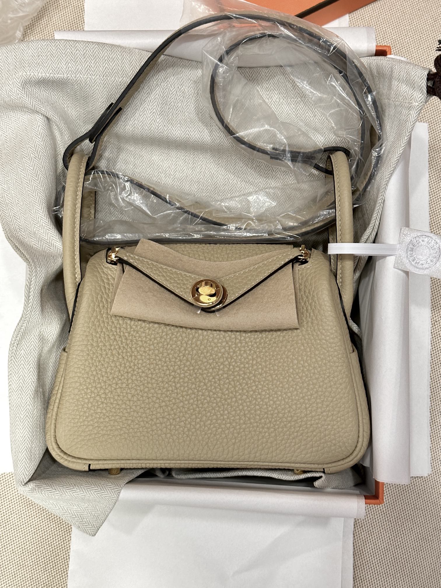 Hermes Lindy Beige mini shoulder everyday