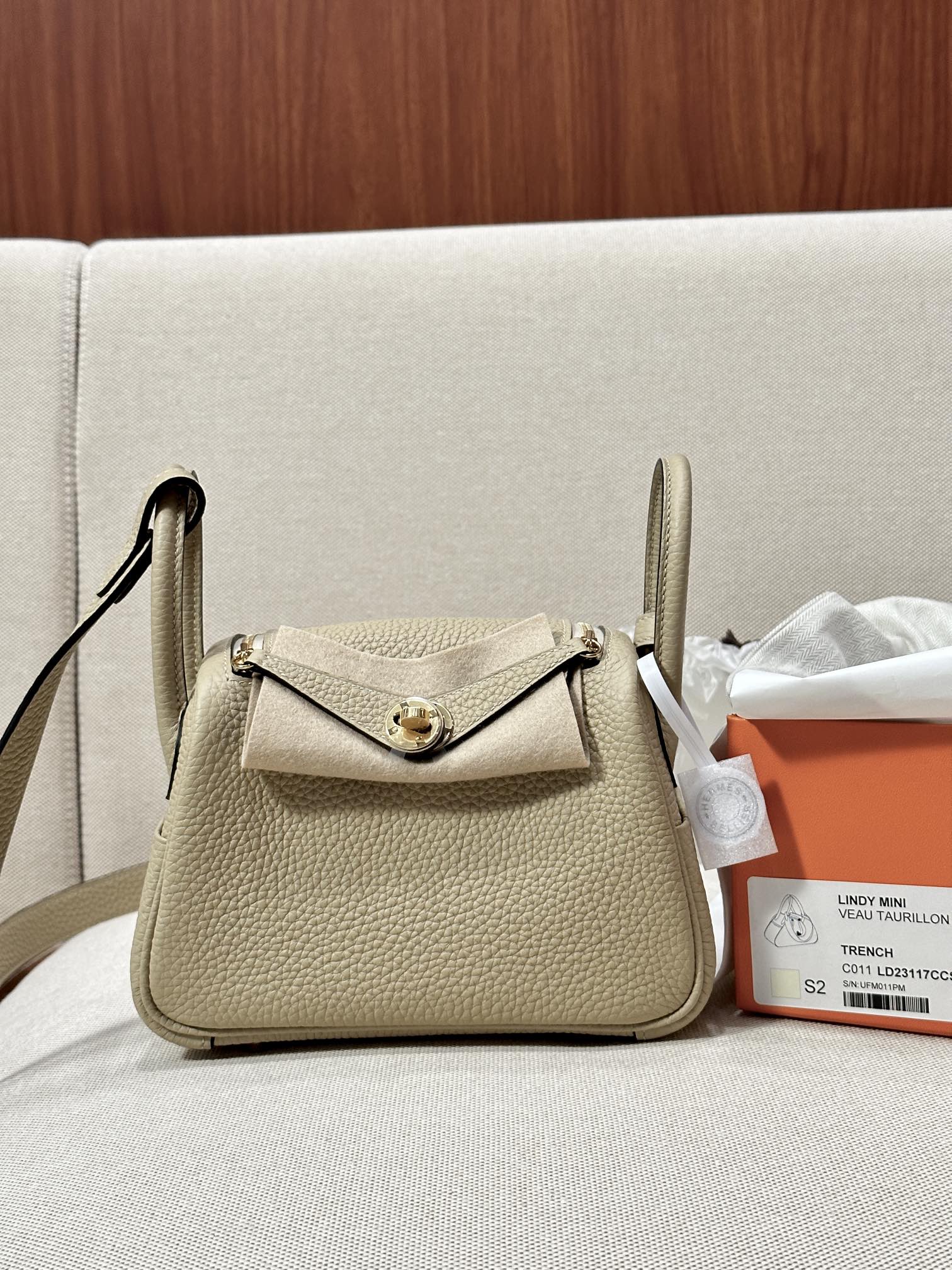 Hermes Lindy Beige mini shoulder everyday