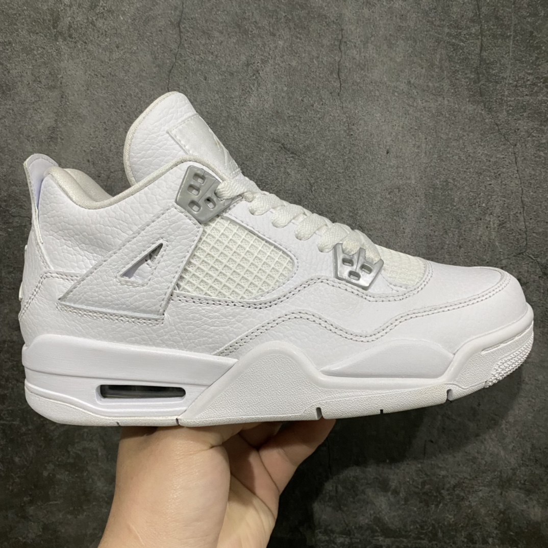 外贸纯原Air Jordan AJ4纯白ngs白猫女鞋 408452-100n市场唯一正确版本女鞋原鞋开发 细节均同步官方n适当做出减配处理 扣子由男码银扣改为灰塑料扣 鞋盒也改为普通盒，后跟飞人logo材质也与男码不同，注意男女鞋有很多区别，市场很多版本男女码做的一样，错的离谱，注意区分‼️ 尺码：36-39-莆田鞋批发中心