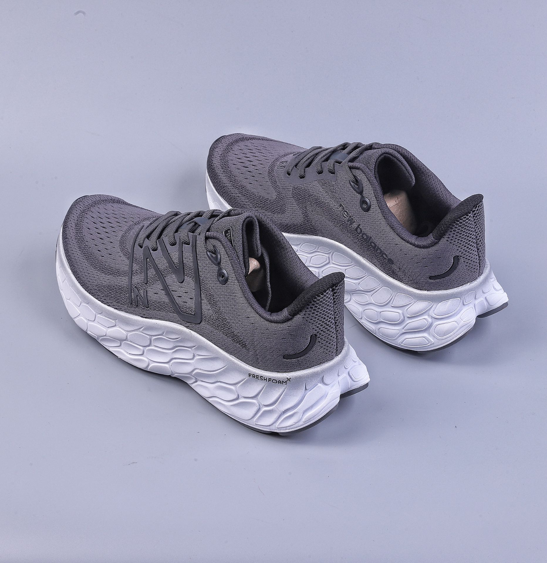 New Balance Fresh Foam x More V4 Thick-soled Fashion Casual Running Shoes MMORGG4