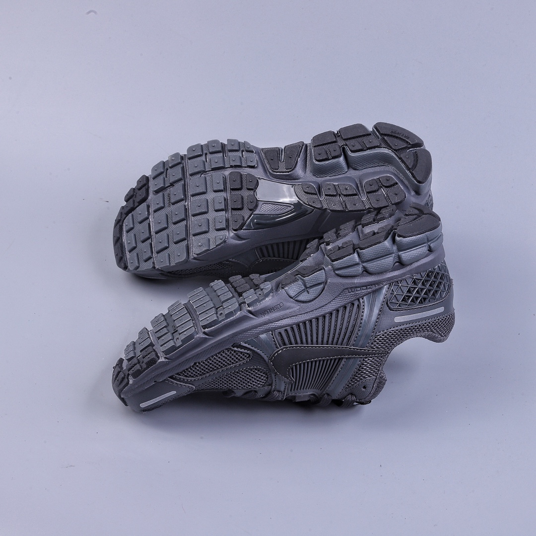 180 Nike Zoom Vomero 5 经典复古潮流运动鞋 BV1358-002