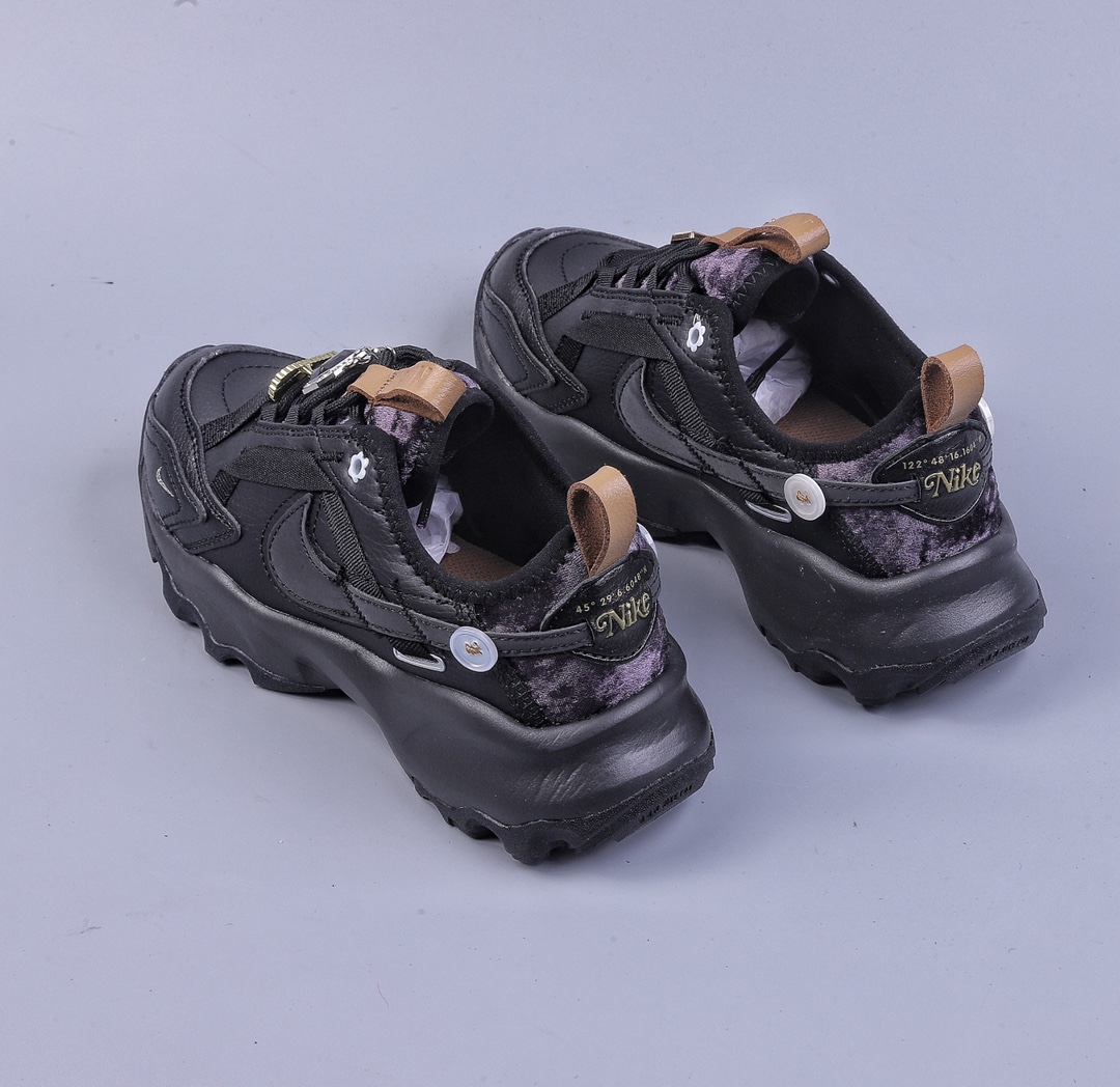160 Nike TC 7900 耐克新款复古老爹鞋 FB1861-001