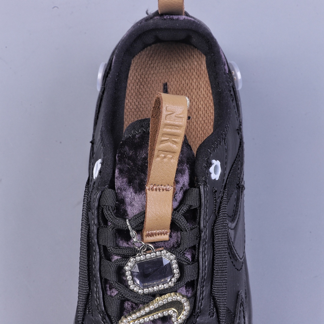 160 Nike TC 7900 耐克新款复古老爹鞋 FB1861-001