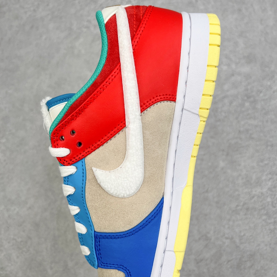 图片[7]-零售💰180 ＃G版福利特价‼NK SB Dunk Low\”Year of the Rabbit\” CNY中国年兔年北京限定 蓝米橙 FD4203-111 口碑大厂出品 品控大底版型不断改良更新 全套原纸板楦头开发 确保原汁原味 完美呈现DUNK版型 一比一鞋头弧度高度鞋身弧度 此版本只针对中端市场 皮料材质有所更替 其他数据细节工艺流程均保持一致 绝不口嗨 细节品控鞋型随意对比 独家私模官方第六代原厂航空铝磨具打磨大底 鞋头坡度极致还原 无解鞋型 原盒原配 圈内天花板工艺 原厂玻璃冲刀 超高清洁度 全鞋零毛边皮料切割 原厂中底布点胶 中底布拉帮走线遵循公司 SIZE：35.5 36 36.5 37.5 38 38.5 39 40 40.5 41 42 42.5 43 44 44.5 45 46 47.5 编码：by1936080-运动鞋