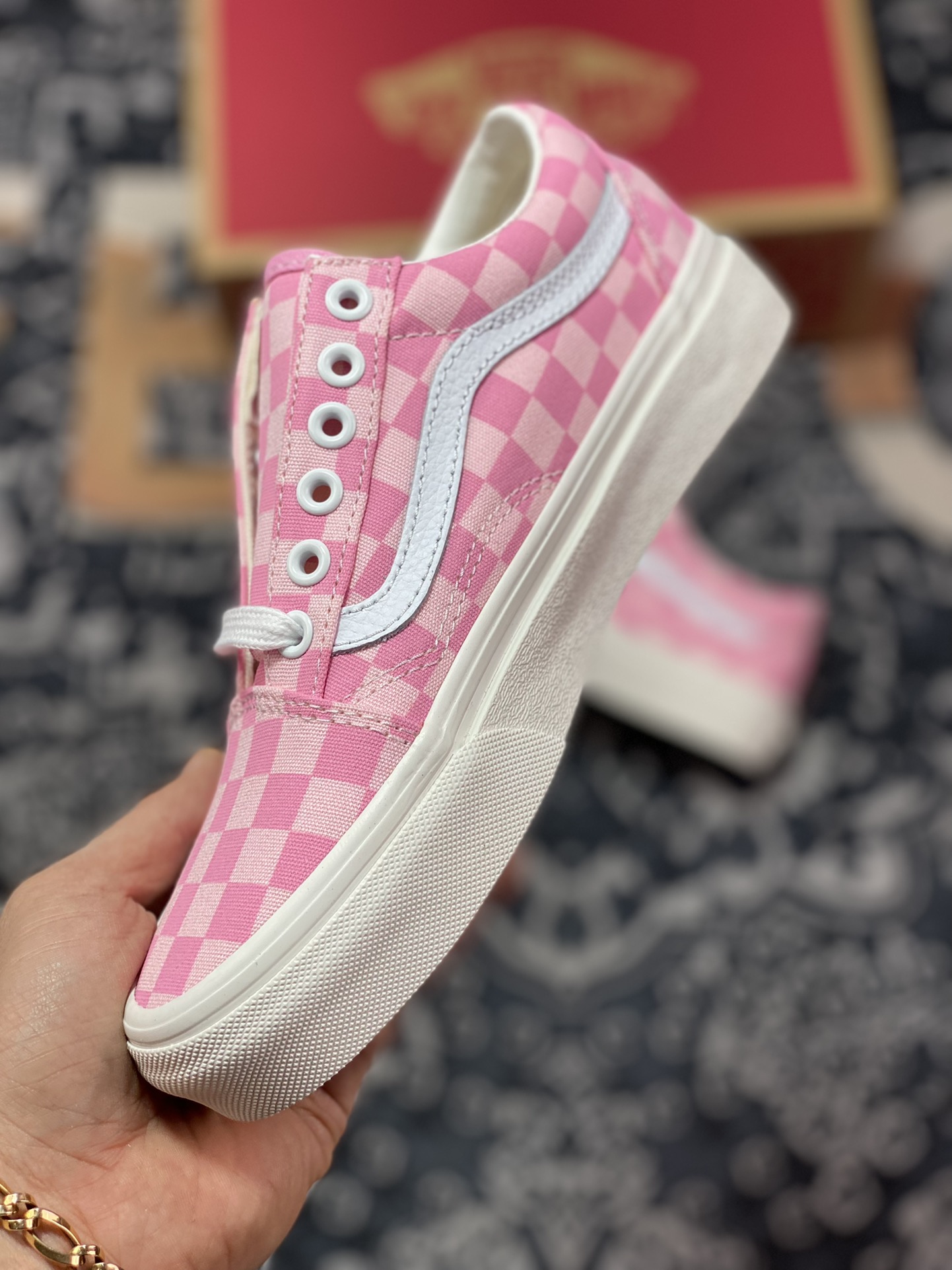 Vans Old Skool cherry blossom pink checkerboard Vans official casual canvas vulcanized shoes VN0A7Q2JZY2