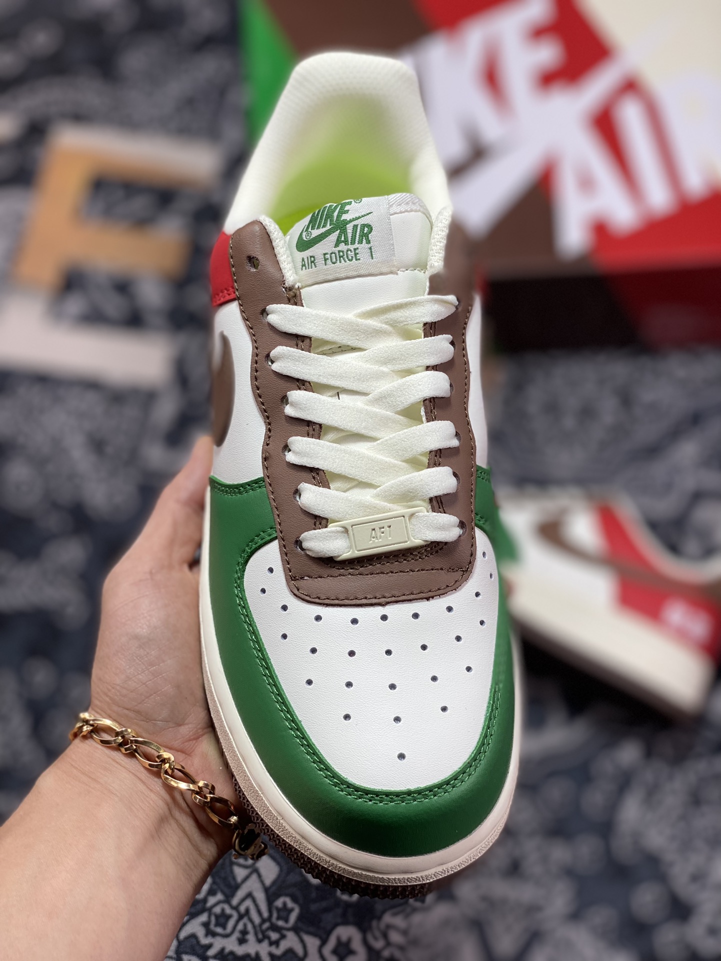 240 Nike Air Force 1 07 LV8 Low”Green/White/Red”空军一号YH8569-123