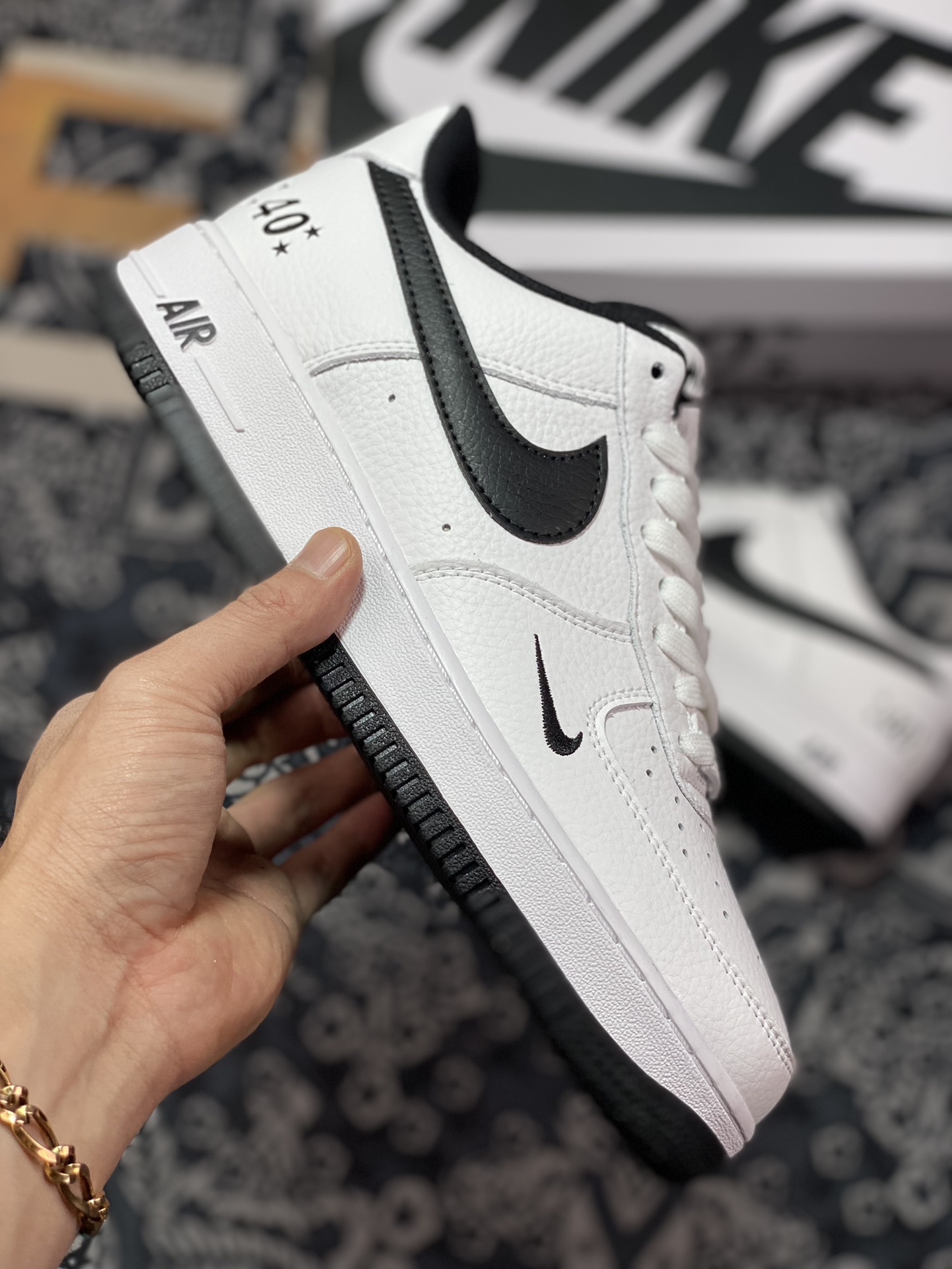 240 Nike Air Force 1'07”40th Anniversary/White Black”空军一号MN5263-127