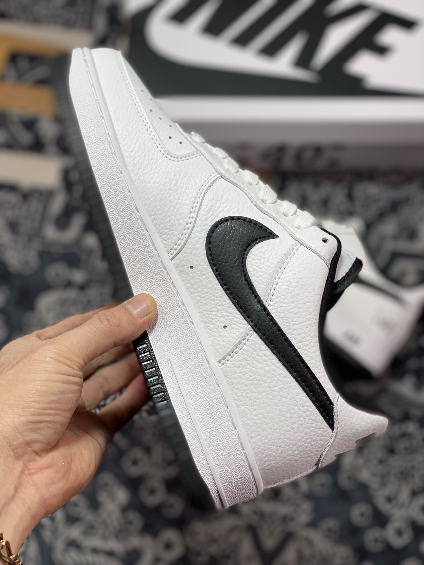 240 Nike Air Force 1'07”40th Anniversary/White Black”空军一号MN5263-127