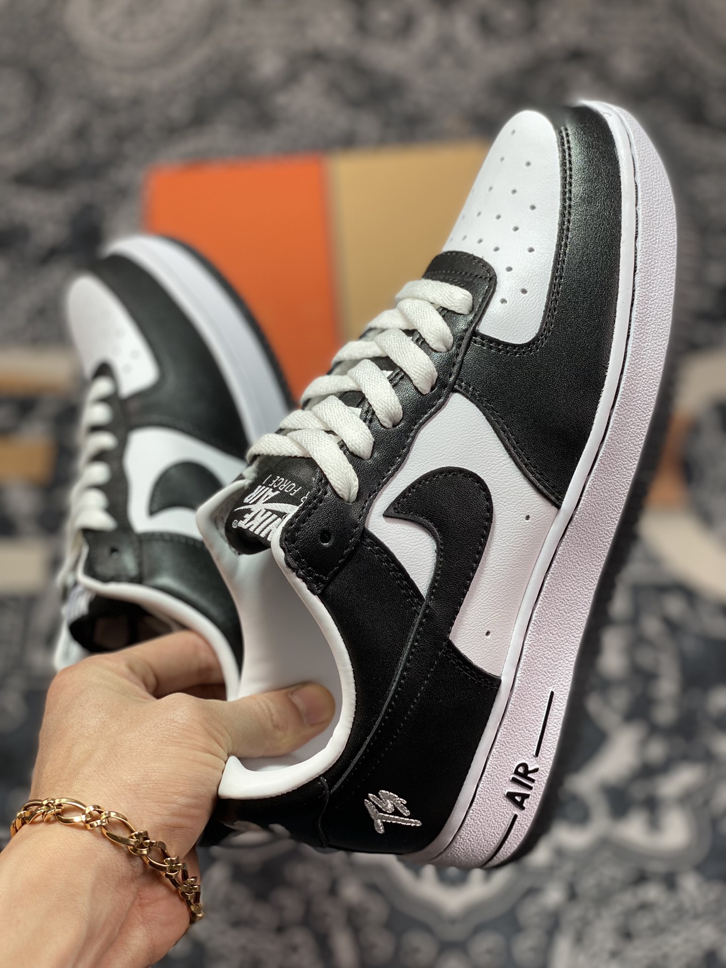 200 Nike Air Force 1’07 Low”Black/White”空军一号经典低帮“黑白熊猫TS刺绣”CN2405-001