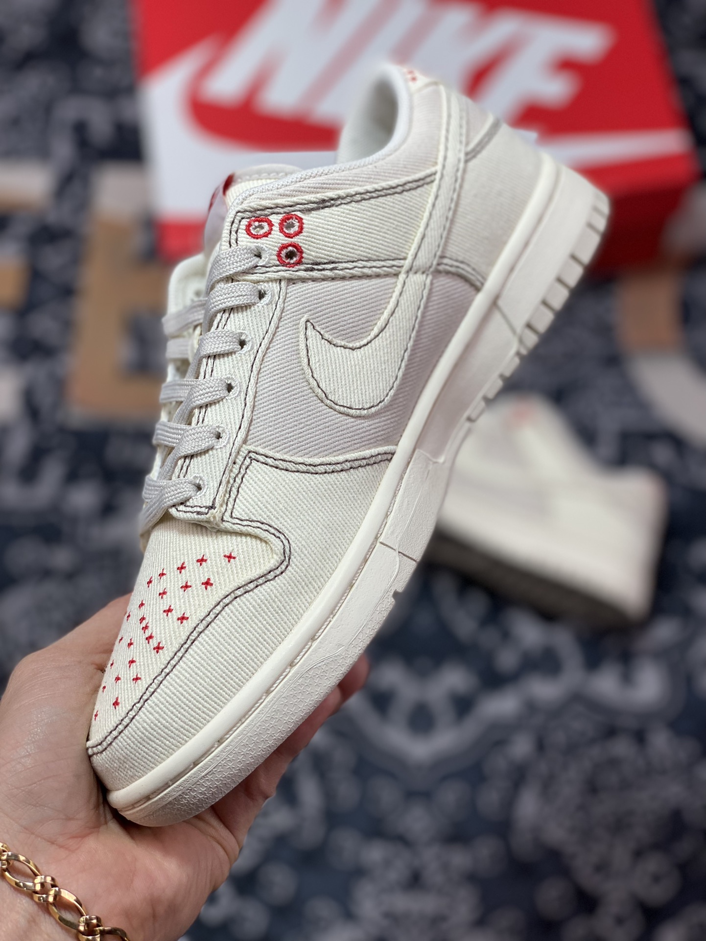 280 Nike SB Dunk Low”Light Orewood Brown”扣篮系列低帮休闲“帆布米白红十字绣”DV0834-100
