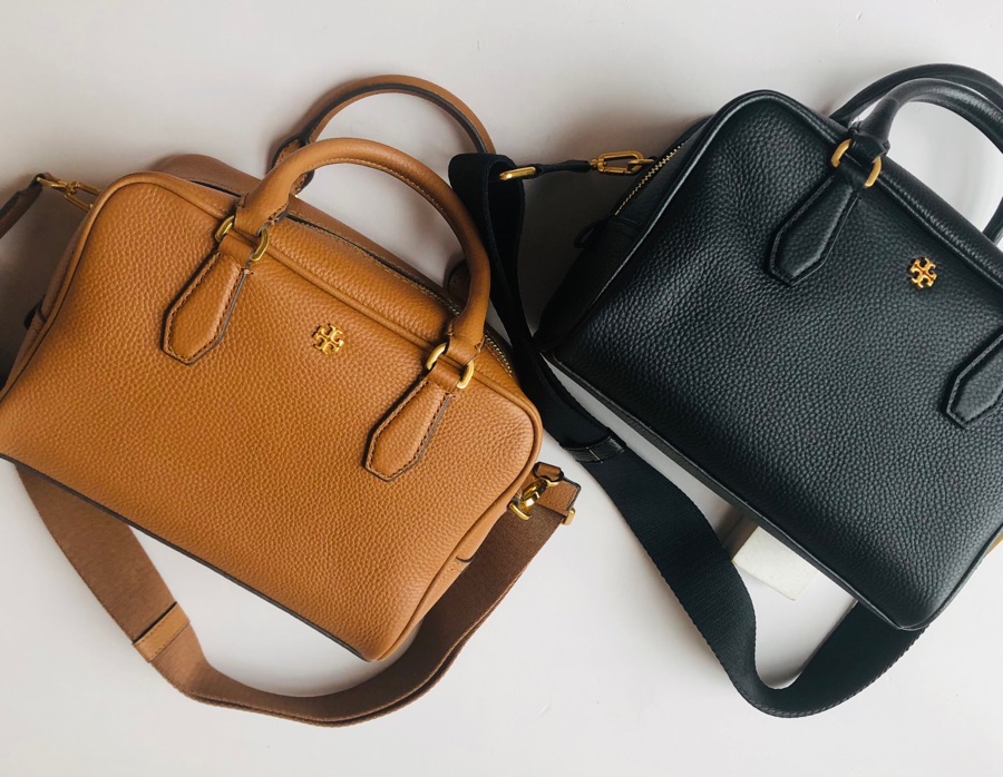 Tory Burch Tory Burch 2023新款Blake枕头包 荔枝纹牛皮 耐磨 容量大 肩带可调节