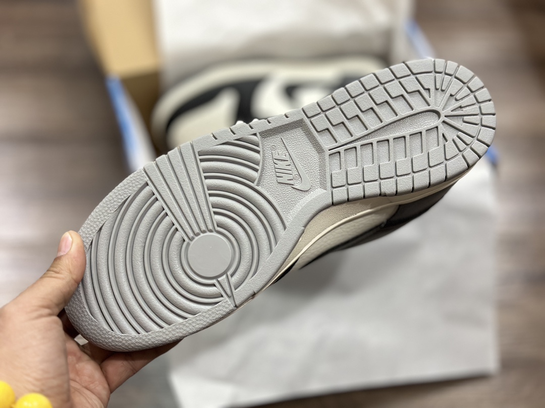 300 NIKE SB Dunk Low 低帮休闲运动鞋  BB1609-113