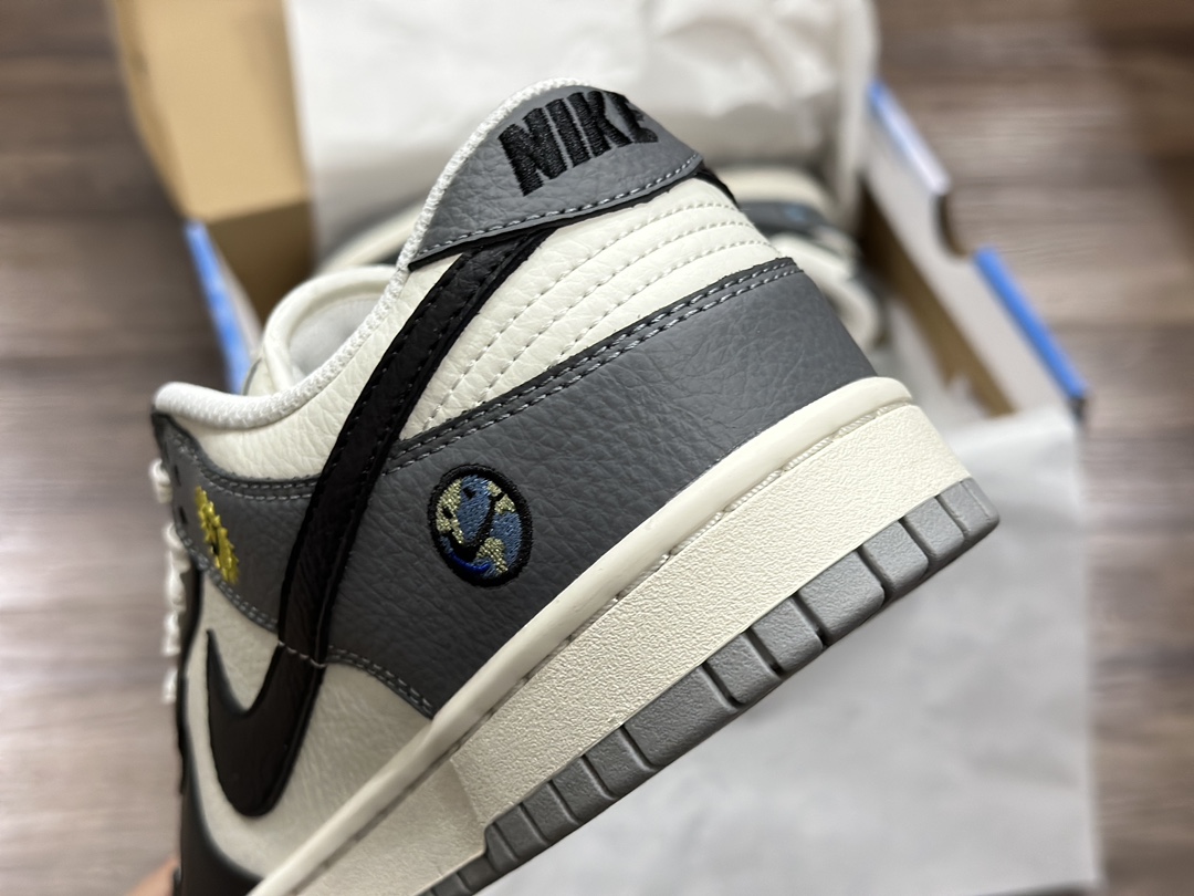 300 NIKE SB Dunk Low 低帮休闲运动鞋  BB1609-113