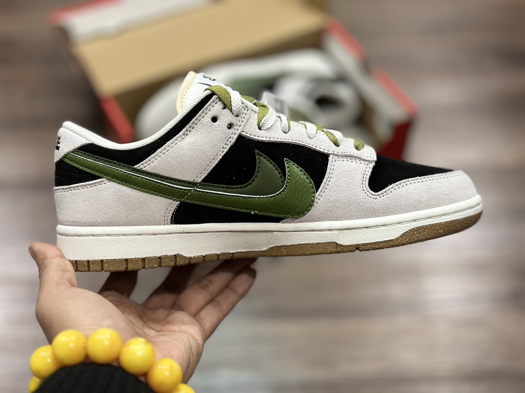 220 NIKE SB Dunk Low 双勾 低帮休闲运动鞋  DO9457-124