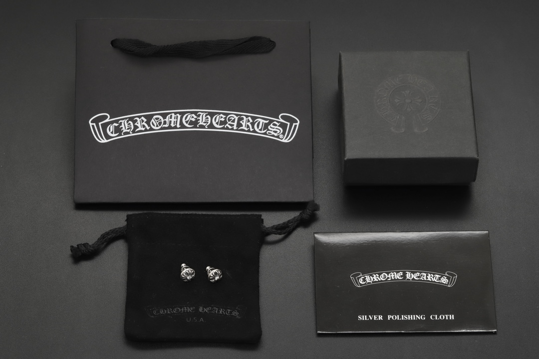 크롬하츠 귀걸이 124660 Chrome Hearts Earrings 썸네일 이미지