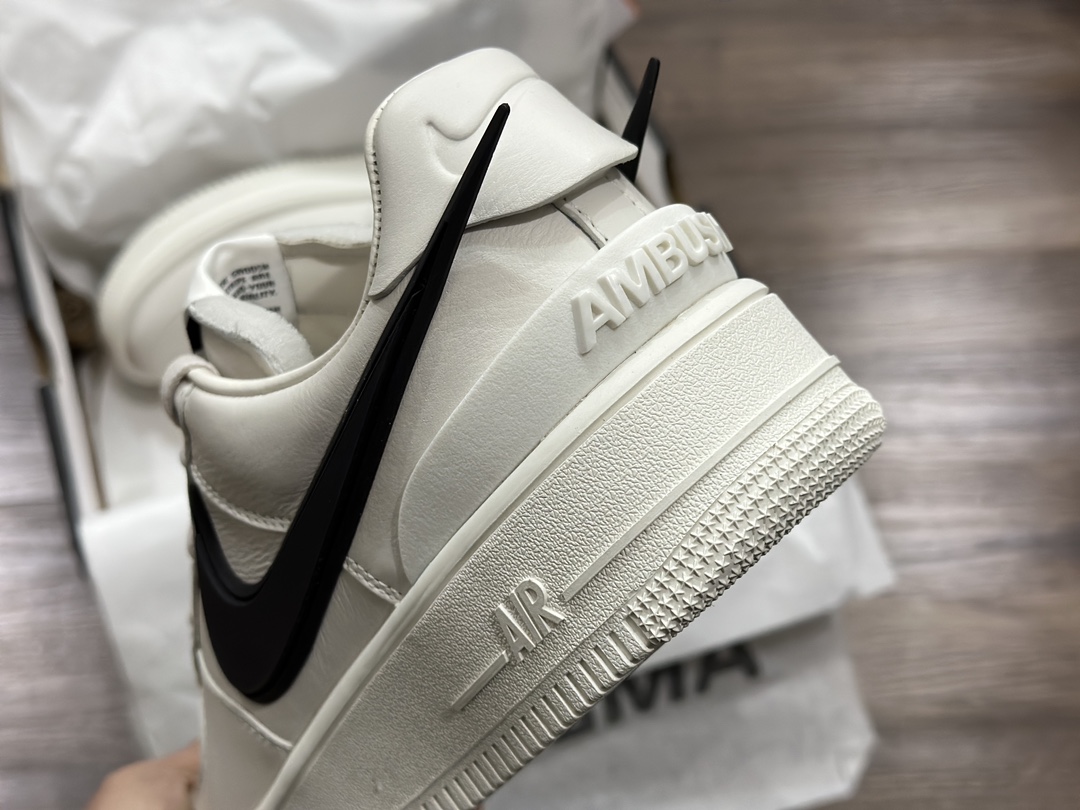 400 Ambush x Nike Air Force 1'07 Low 联名款 空军一号 DV3464-002