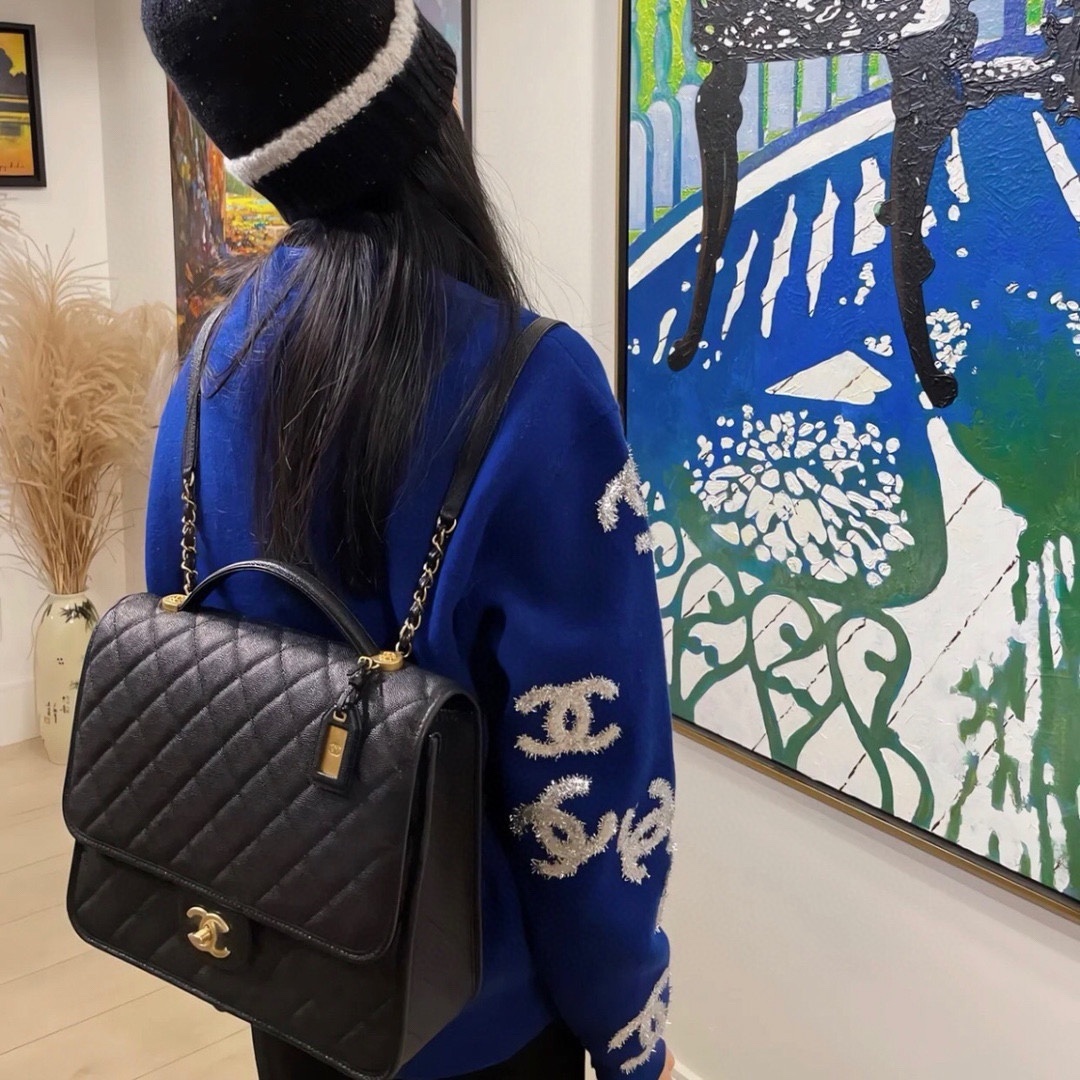 球纹漆皮爆款时尚单品现货现货Ohanel22k黑金细球菱格双肩背包细球牛皮皮材质颜值真的能打复古又时髦带