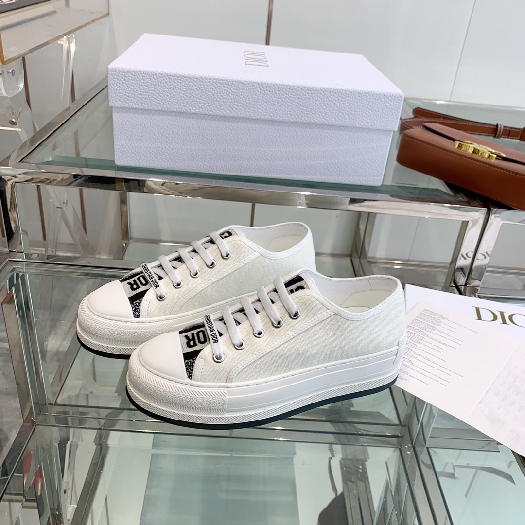 顶级版本Dior迪奥经典百搭布鞋原版
