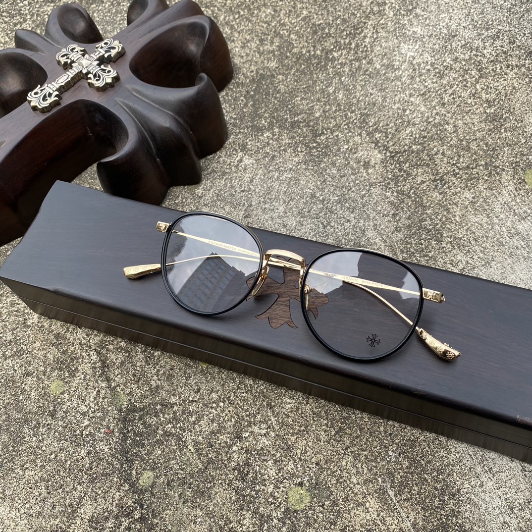 Eyeglass Frames