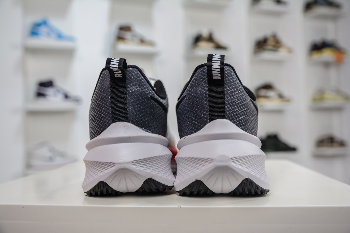 170 耐克 Nike VIALE 缓震气垫跑步鞋 时尚慢跑鞋休闲运动鞋时尚男鞋 CW7358