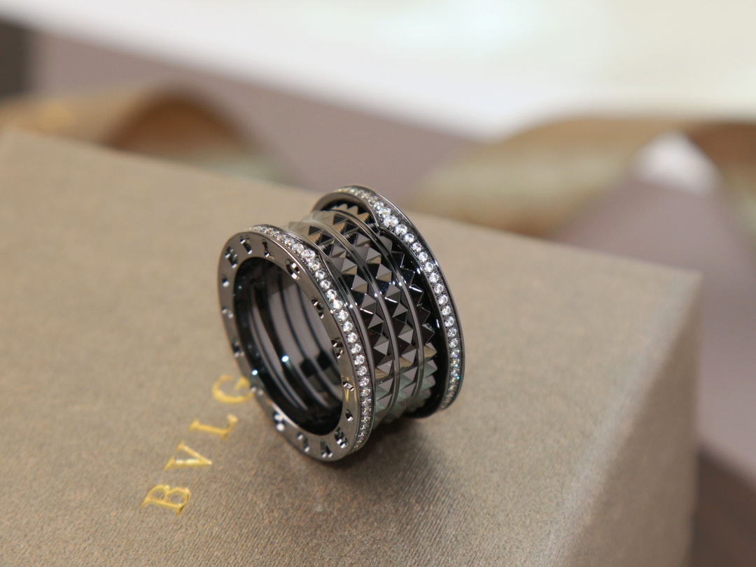 BVLGARI ブルガリ ワイドリング ダブルリングスパイラル スタッズパヴェダイヤモンド 925シルバー厚金メッキ 輸入セラミック-最高品質