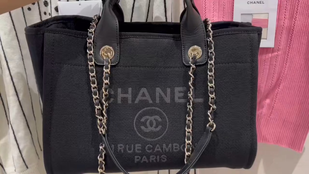Chanel's latest 23c beach bag new spring color