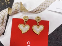 Shop Now
 Chanel Jewelry Earring
