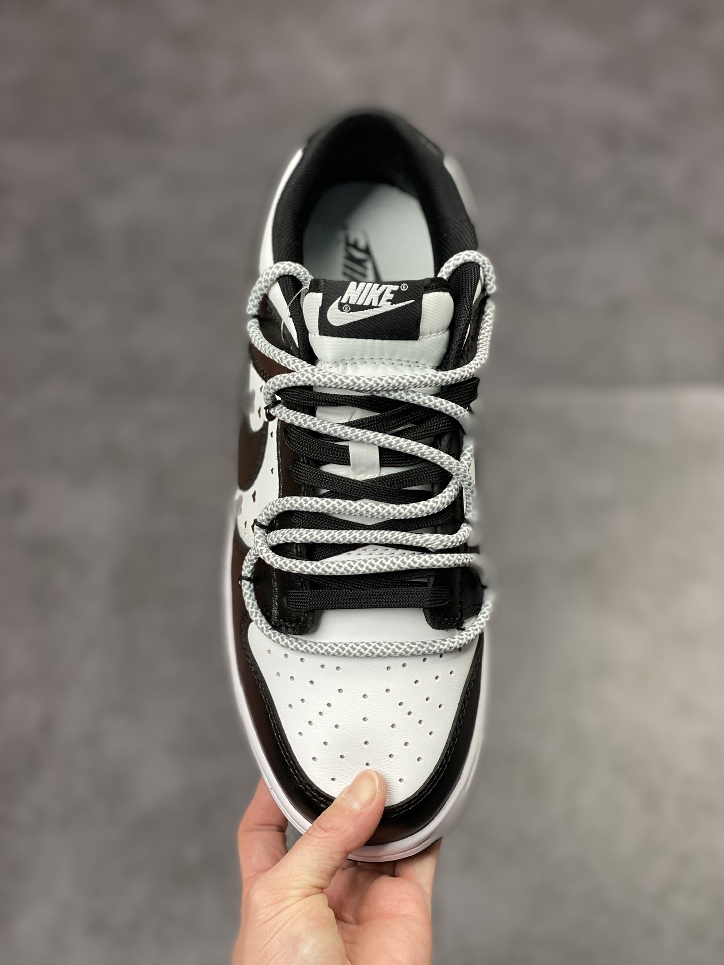 180 Nike SB Dunk Low 黑白爱心情人节绑绳DD1503-106