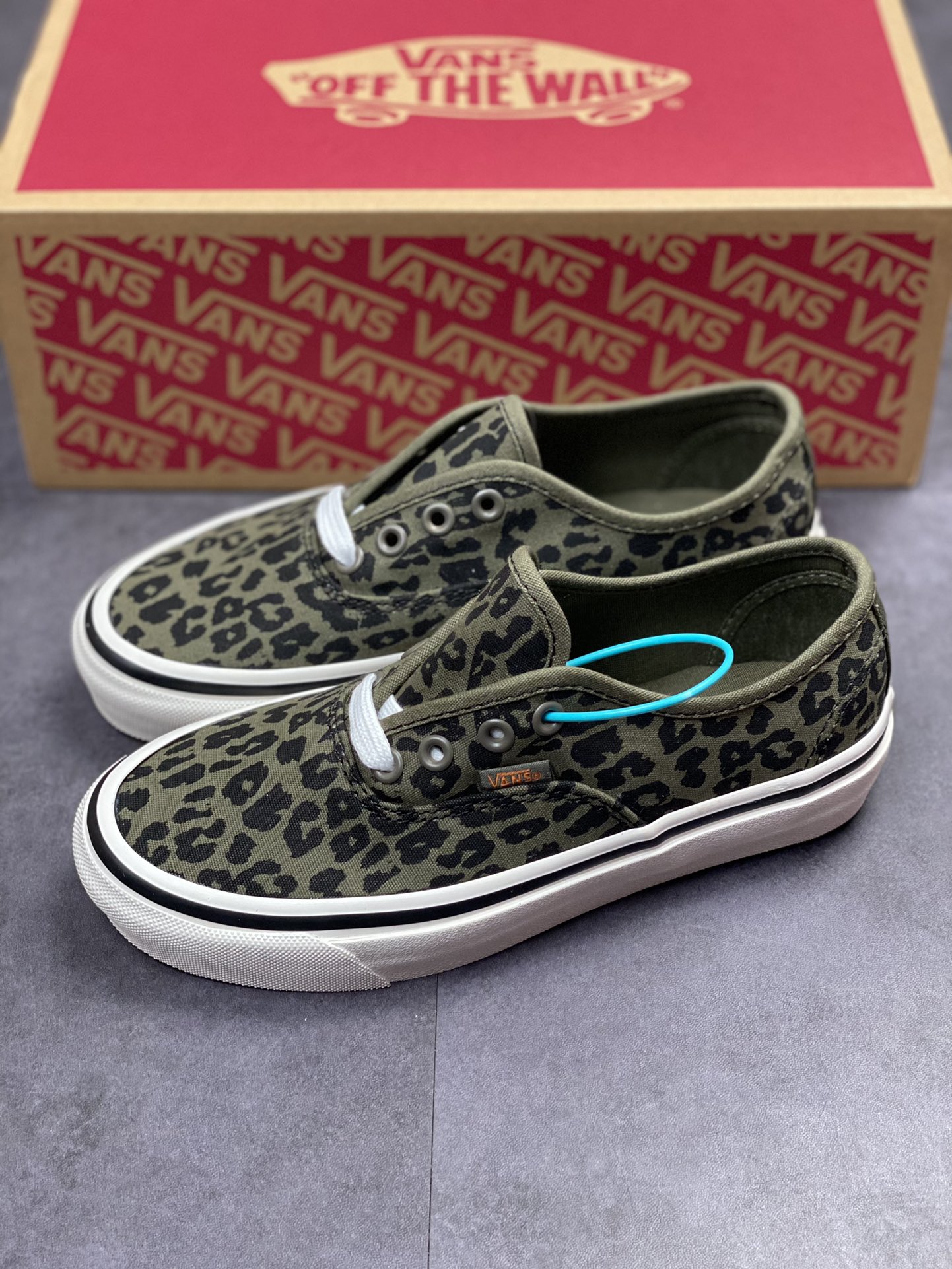 Vans Authentic Vans official Anaheim green leopard print low-cut sneakers VN0A54F29GT