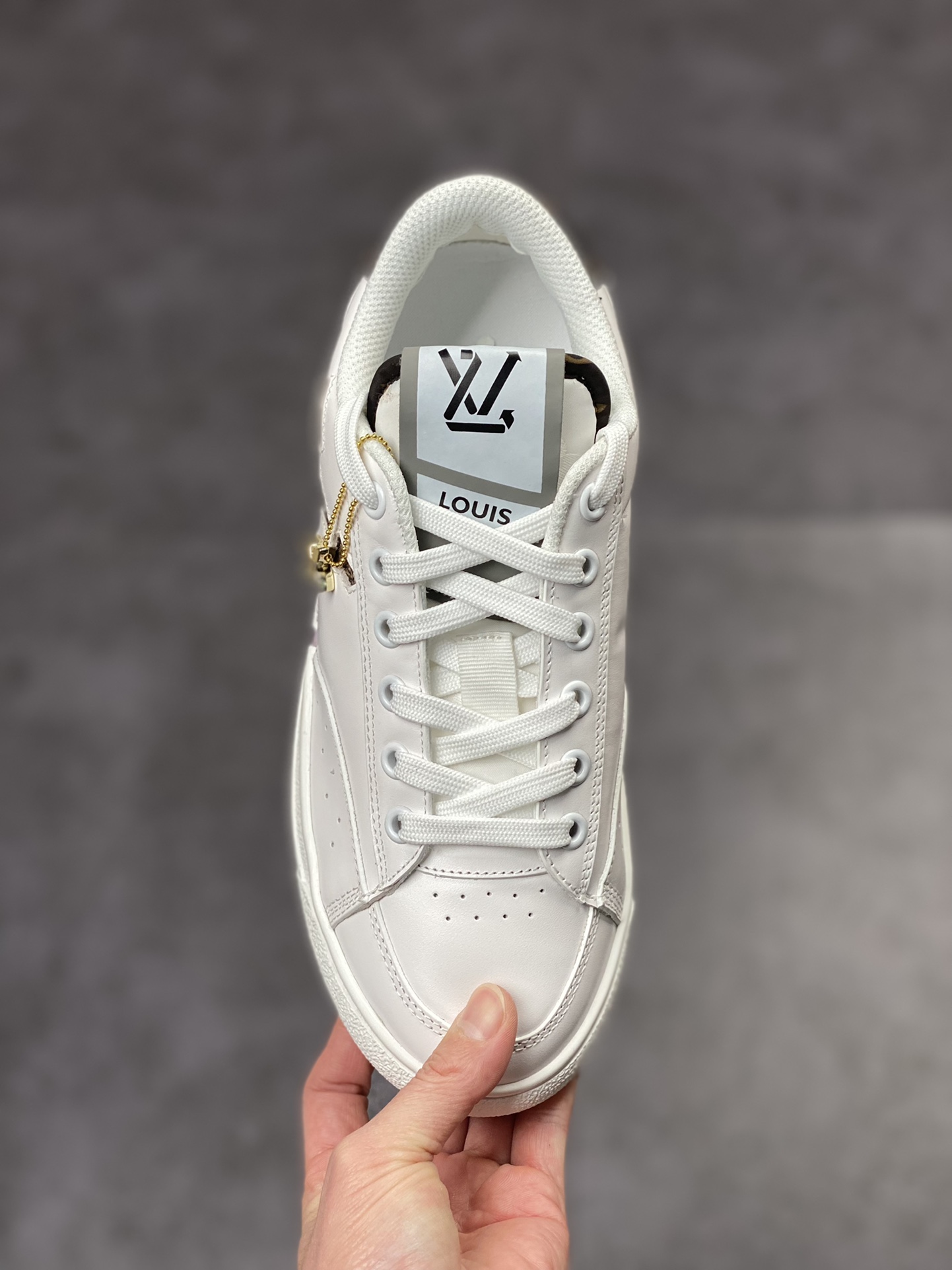 LV Charlie low-top casual sports sneakers series