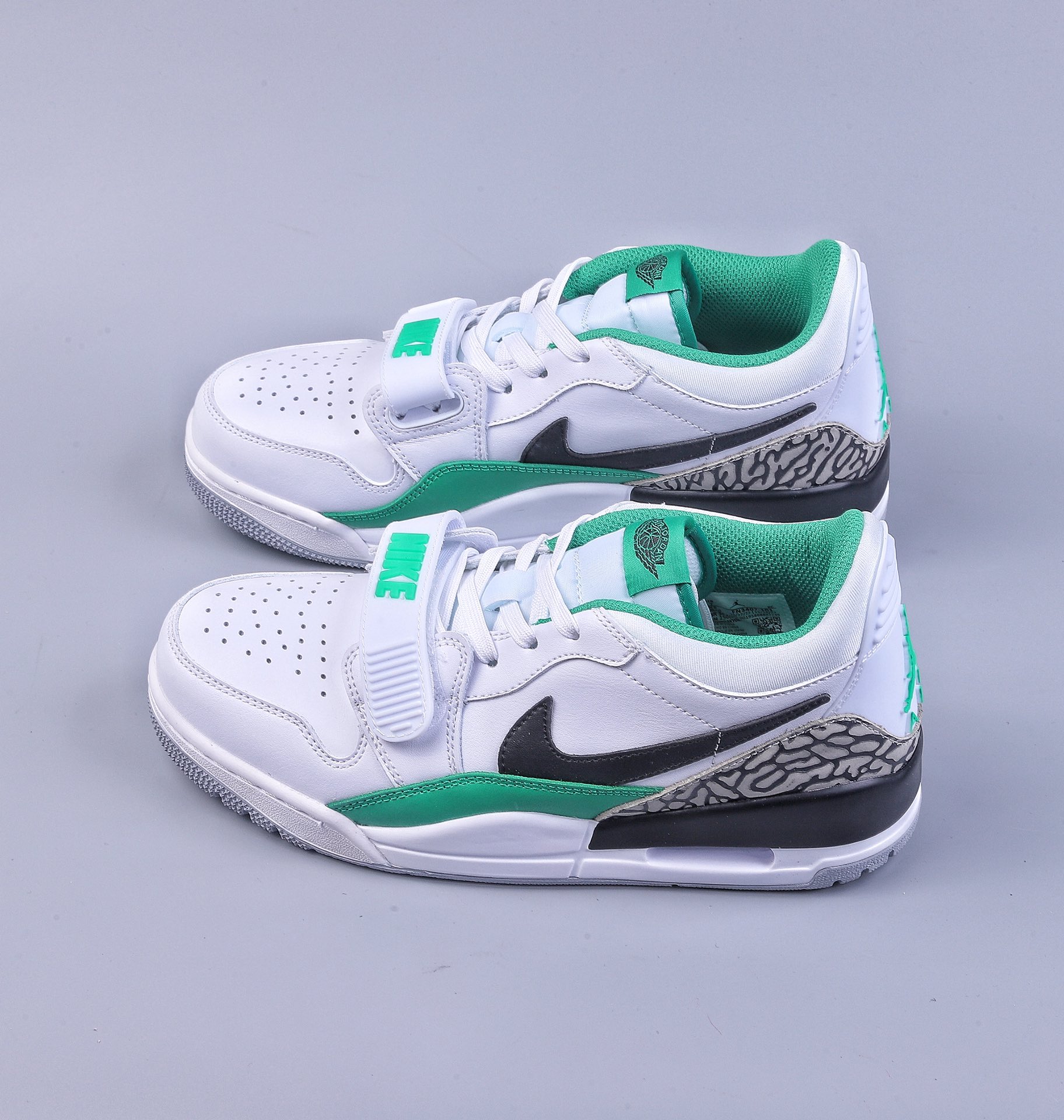 240 Air Jordan Legacy 312 low 白黑绿 FN3407-101