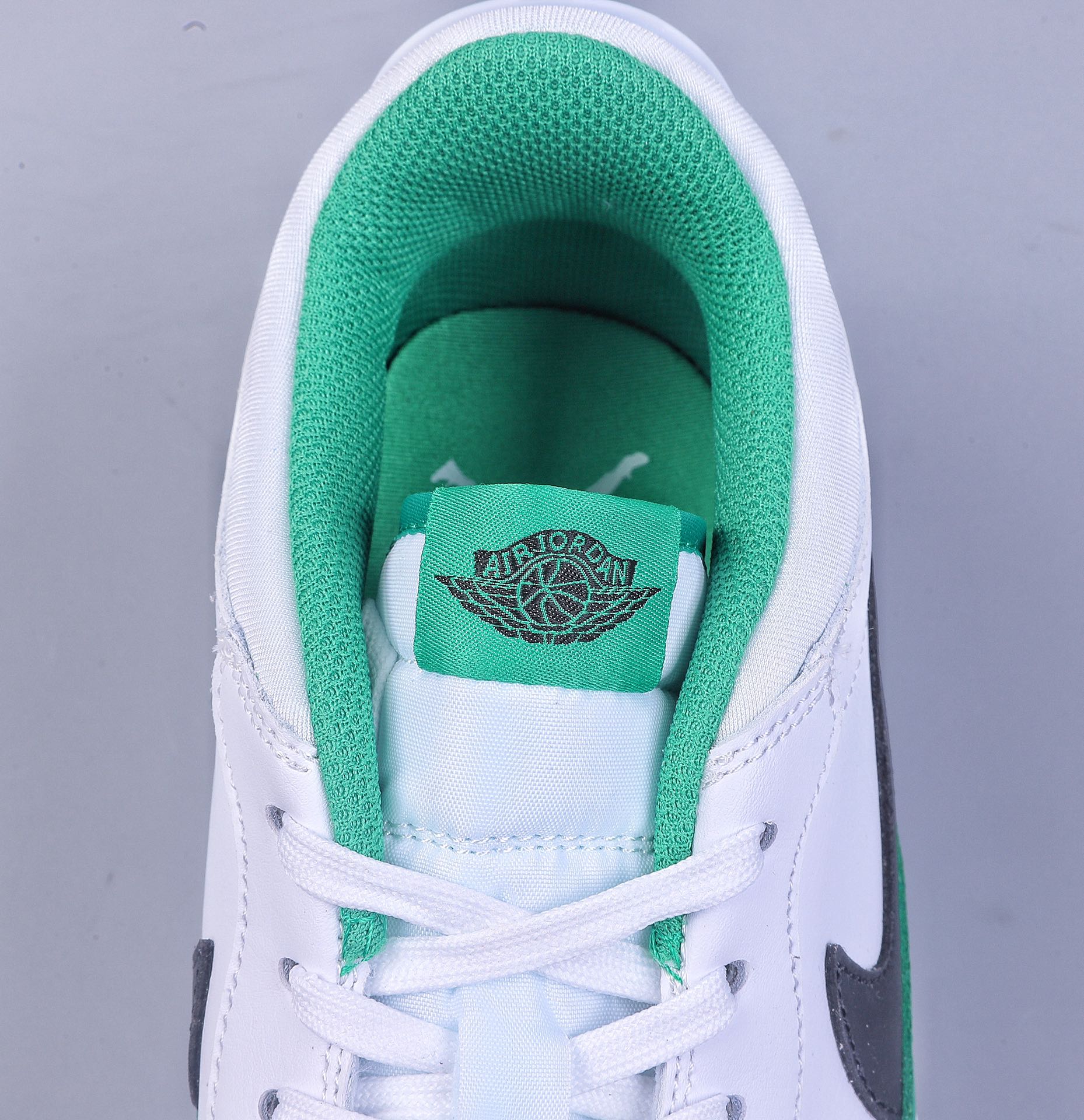 240 Air Jordan Legacy 312 low 白黑绿 FN3407-101