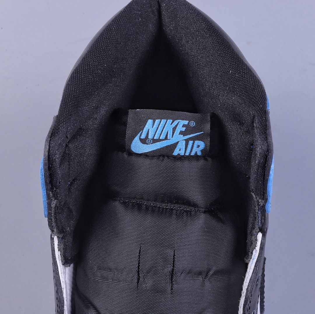 280  Air Jordan 1 High OG ”University Blue” 黑蓝脚趾 DZ5485-400