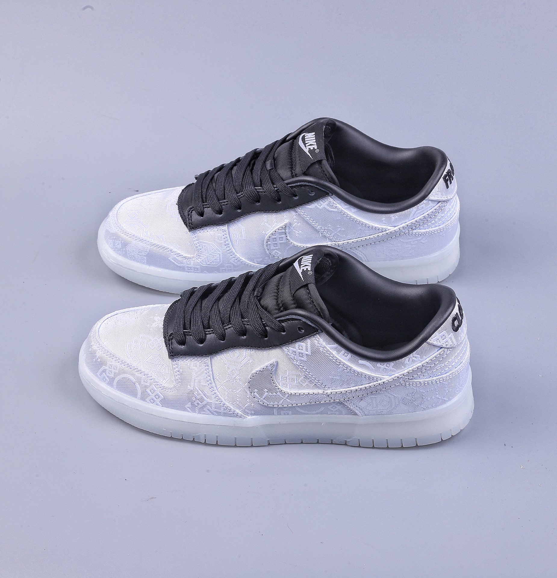 340 O1AIR FORCE 1 Clot x Fragment x Nike Dunk Low三方联名  FN0315-110