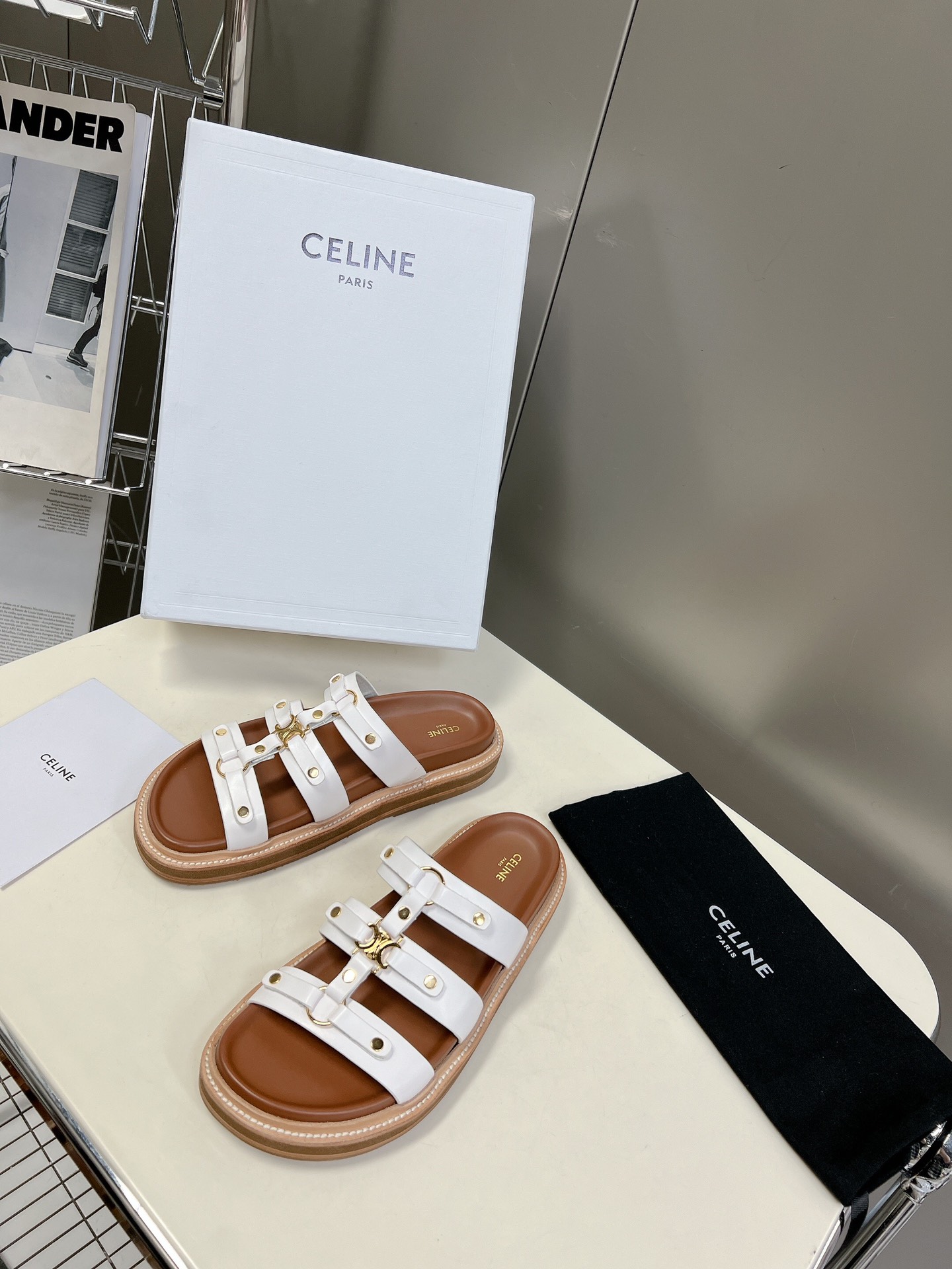 CELINE思琳代级别春夏新品凯旋门